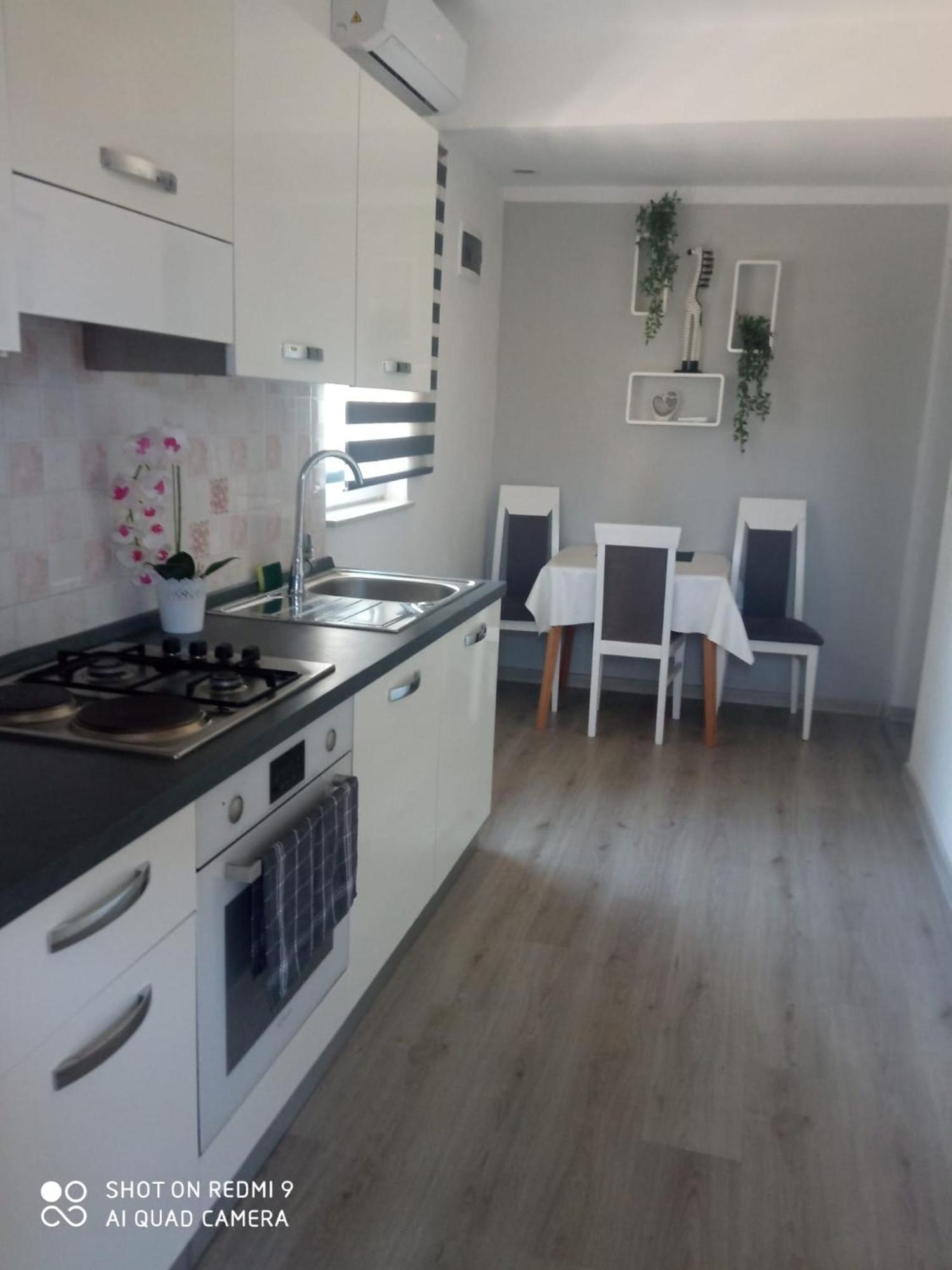 Apartmani Andelo, Tommy, Leon Bibinje Bagian luar foto